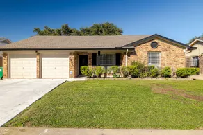 Blue Jewel of Southwest Houston - Image 2