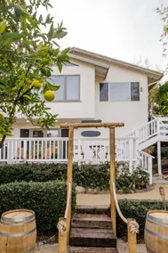 Sweeping Mountain Views | Central Location - Image 2