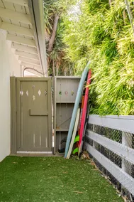 Sweeping Mountain Views | Central Location - Image 4