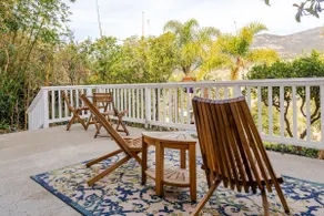 Sweeping Mountain Views | Central Location - Image 5
