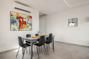 Yellow Hill Penthouse - Image 3