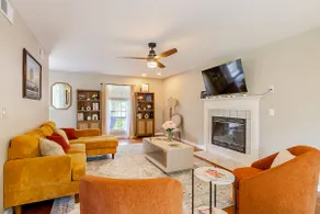 3BR Retreat | Fire Pit & Yard | Family Friendly! - Image 4