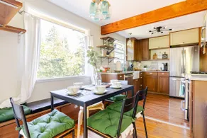 3B1B Hidden Gem with AC & Private Yard - Image 2