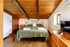 Dream farmahouse with swimming pool - Image 2
