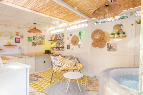 Rome terrace with Jacuzzi - Image 4