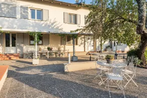 Le Maggioline: Tuscan Villa with Pool & Stunning Views. Sleeps 12, Near Florence - Image 2
