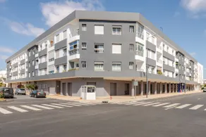 Modern Luxury and Comfort in Harhoura - Image 3