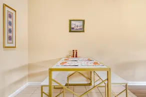 The Holiday Hideaway | 3 BR 2.5 BA Chambersburg - Image 2
