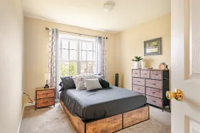 The Holiday Hideaway | 3 BR 2.5 BA Chambersburg - Image 3