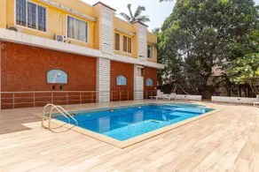 1BHK in Vagator with Pool & Green Views - Image 3