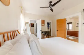 Private, Spacious, Bright & Modern home near DTLA - Image 5