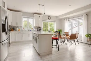Lovely Luxury Home Close to Manhattan & MetLife - Image 4