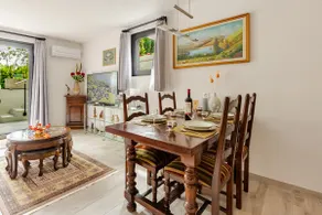 Casa Flora • 30m to Train Station • Free Transport - Image 5