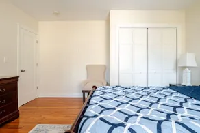 Luxurious 8 Bedrooms Two Suite Apartment Malden MA - Image 4