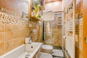 The gem of Pisa house with garden free parking - Image 4