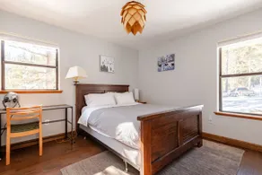 West Village-Large Lovely Private Home in Kirkwood - Image 4