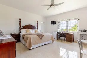 Stunning Nature-Views StudioApt - Image 4
