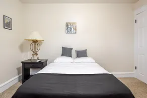 Peaceful 2BR w/ Zen Room - Image 2
