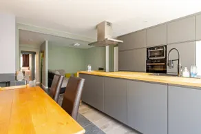Apartment close to the sea - Image 4