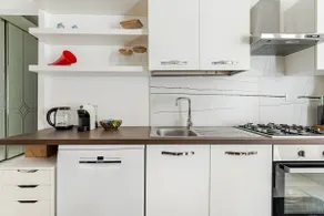 HOMAS ROMA [near Metro B] 15 min to City Center - Image 4