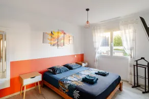 Villa with Hot Tub, Pool, Air Conditioning, Wi-Fi, Parking, Golf Course & Lake - Image 5