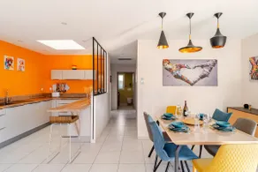 Villa with Hot Tub, Pool, Air Conditioning, Wi-Fi, Parking, Golf Course & Lake - Image 4