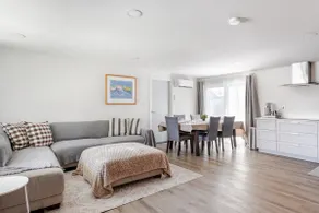 Clean, Comfortable, Convenient - Image 2