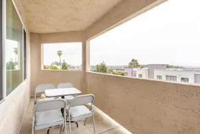 Fully furnished 3 bedroom 2 bathroom apartment unit with air conditioning - Image 5