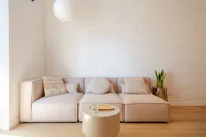 Entença by Honest Rentals - Image 2