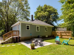 Momma Bears Bungalow - Image 5