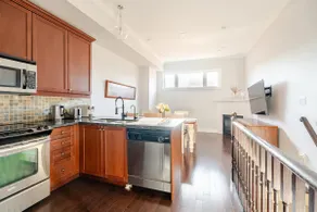 Modern Luxury Home, DT, 7 beds, 5 Star, 14 Guests+ - Image 5