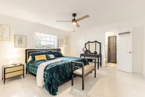 LOOK! August special book 3 nights get 4th FREE # - Image 4