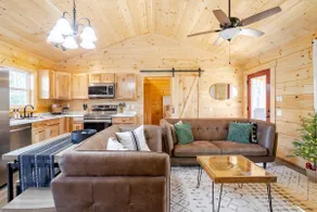 Modern Cabin Escape Near the Blue Ridge Parkway - Image 3