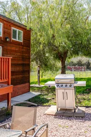 Malbec Cabin @ Vineyard Winery, 3 Adults, 1 Kid - Image 3
