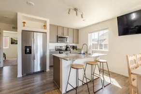 Modern 3BR House Near Higways & Denver Int Airport - Image 4