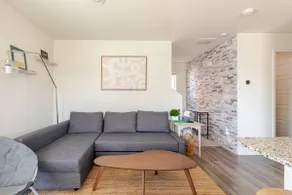 Modern 3BR House Near Higways & Denver Int Airport - Image 2
