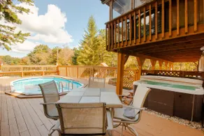 Ivy Lake Haven! Private Pool-Hot Tub-Fire pit-Playset-Fishing-Docks-Beach-Boats! - Image 3