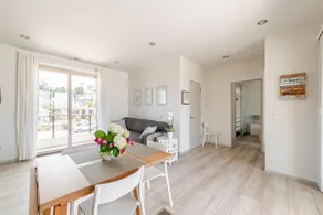 Charming Modern Apartment with private terrace - Image 3
