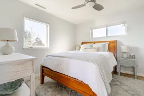 Natural Bridges Beachside Retreat w/ Views - Image 3