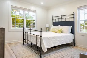 Hugo Cozy Cottage - Image 5