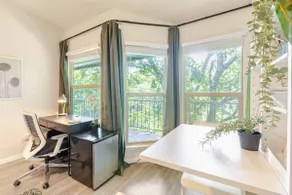 Treehouse Studio 10 minutes from downtown - Image 3