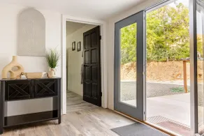 Spacious home away from home - Image 2
