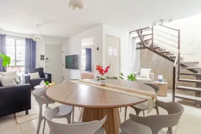 Pirul House - 4 Bedroom (1 PB) +FAST WIFI+ Invoice! - Image 5