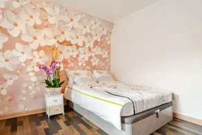 Orchid House - Image 3