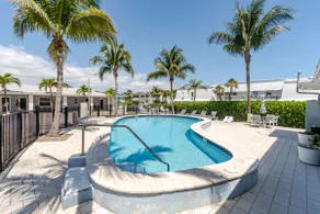 Bliss stylish apartment with pool, by beach - Image 2