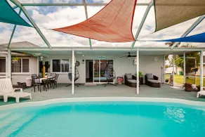 Villa Blue - Image 2