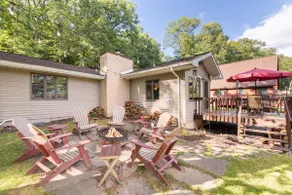 Lakeview Retreat - Image 4