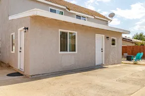Private Casita | King Bed | Fully Gated | Parking - Image 5