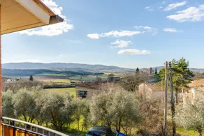 TuscanNest: 2 bedr, Terrace 180 view, free parking - Image 2