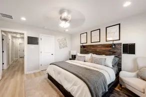 Stylish 3BR Retreat | Wi-Fi • Ponds • Playground - Image 2